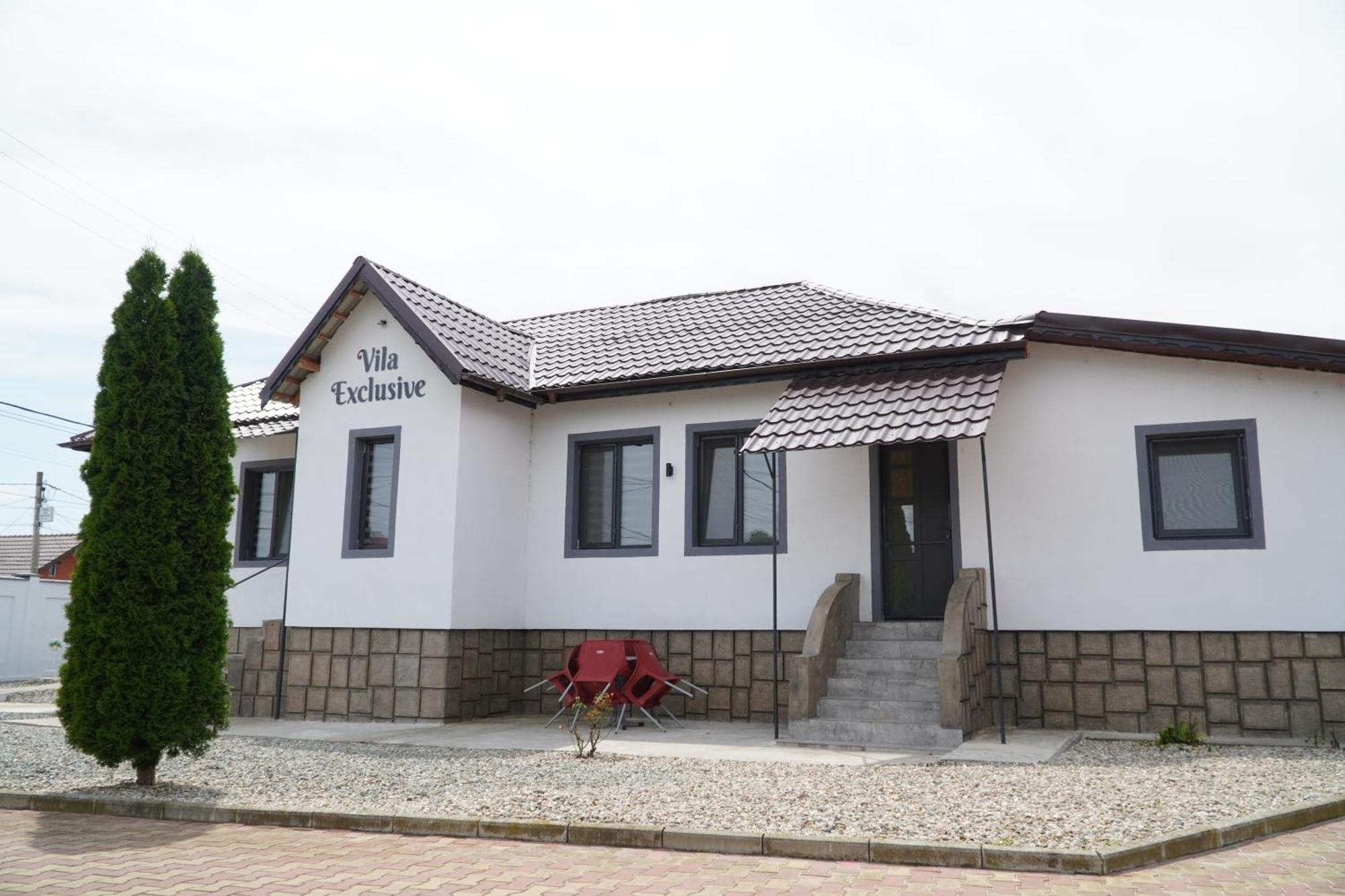 Vila Exclusive Тиргу-Жіу Екстер'єр фото